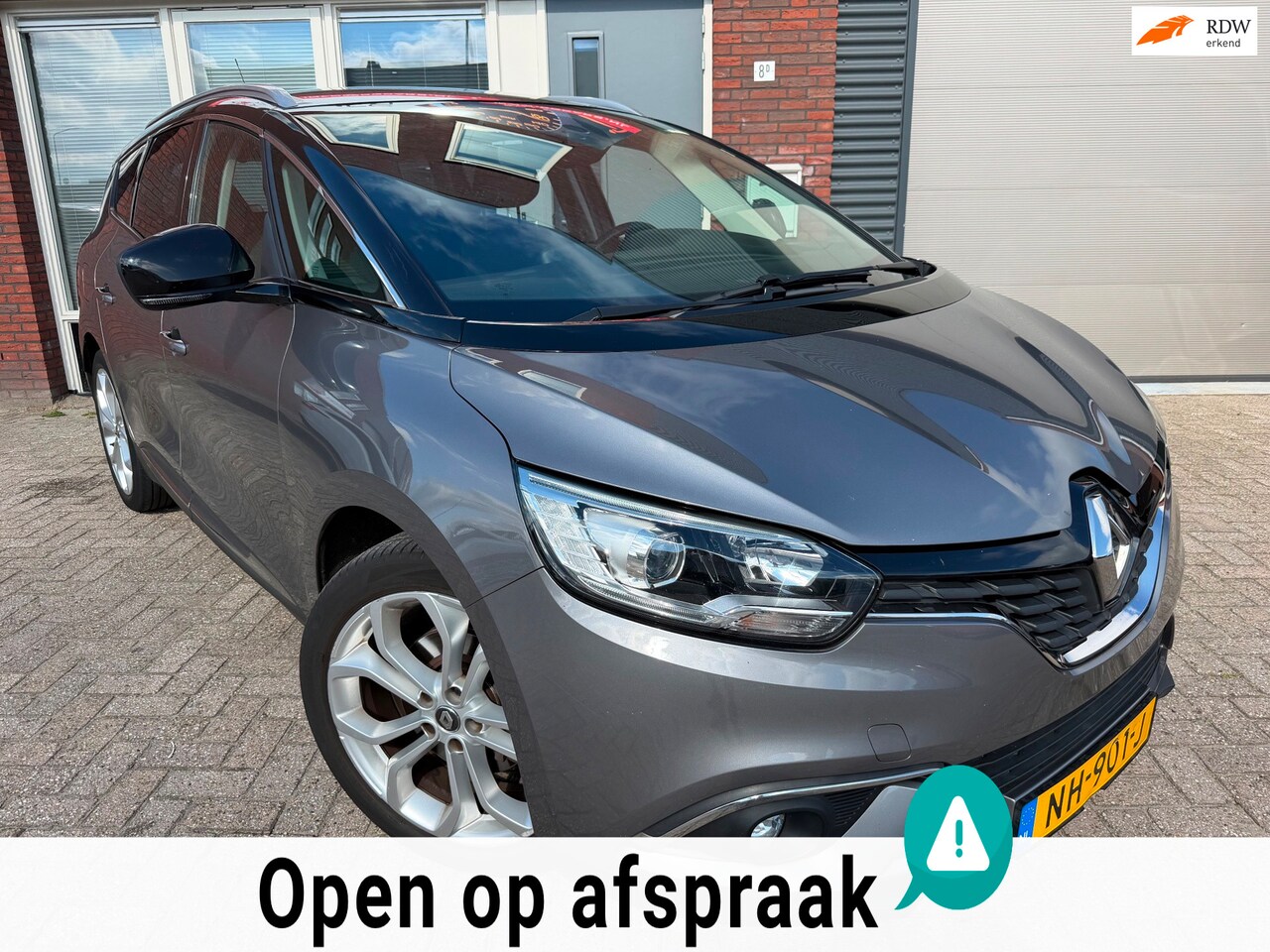 Renault Grand Scénic - 1.2 TCe Zen 7p / DAB / 20 inch / LED / Cruise / NAP - AutoWereld.nl