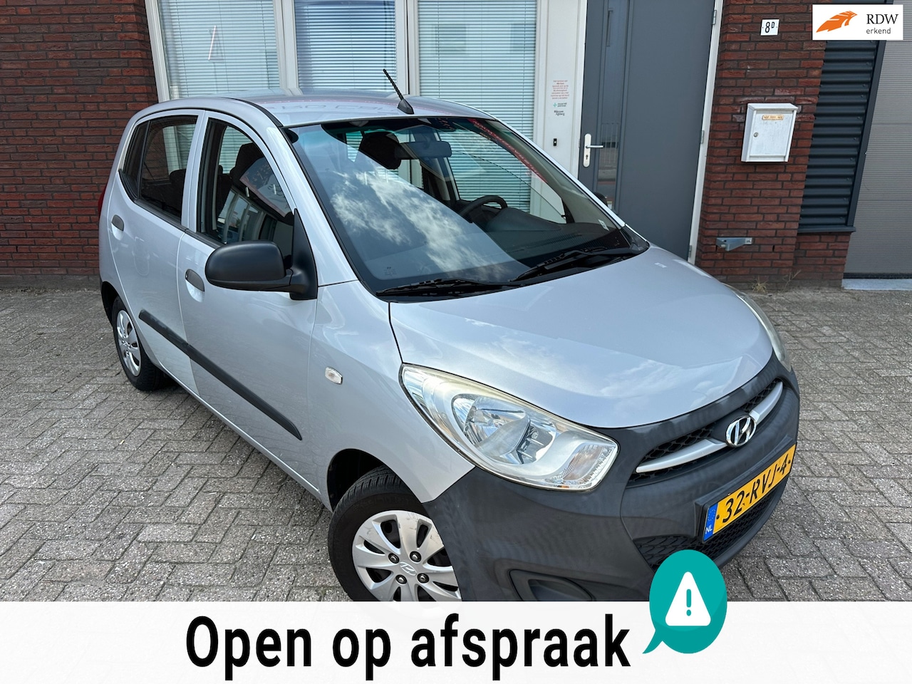 Hyundai i10 - 1.1 Pure / 5DRS / NAP - AutoWereld.nl