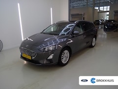 Ford Focus Wagon - 1.0 EcoBoost Titanium X Automaat | Panoramadak | Trekhaak | Winterpack | Adaptive Cruise |