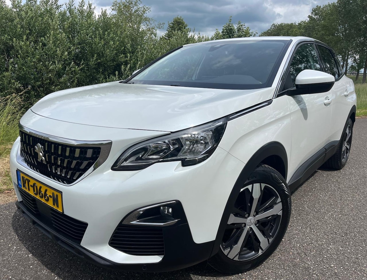 Peugeot 3008 - 1.2 PureTech Blue Lease Executive 1.2 PureTech Blue Lease Executive - AutoWereld.nl