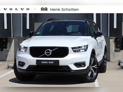 Volvo XC40 - T4 R-Design | Panoramadak | Adaptieve cruise control | Achteruitrijcamera | Elektrische ac