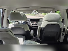 Citroën Grand C4 Picasso - 2.0-16V Exclusive 7p. automaat defect