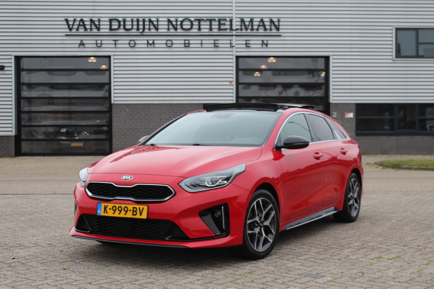 Kia Pro cee'd - 1.0 T-GDI GT-Line / Carplay / Panoramadak / N.A.P. - AutoWereld.nl