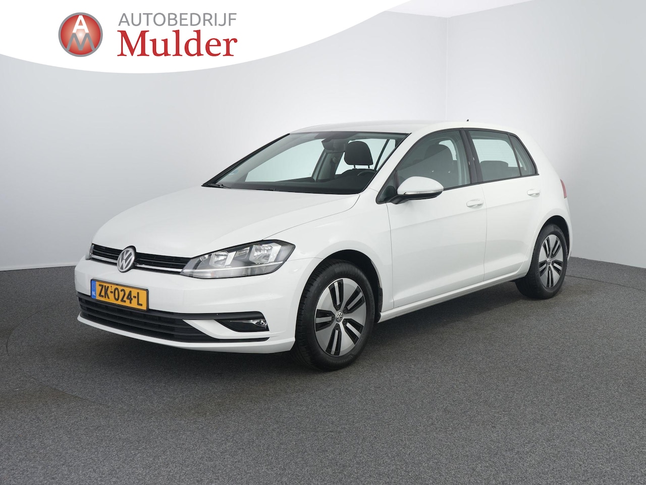 Volkswagen Golf - 1.0 TSI Comfortline | Clima | Navi | Lm | Carplay - AutoWereld.nl