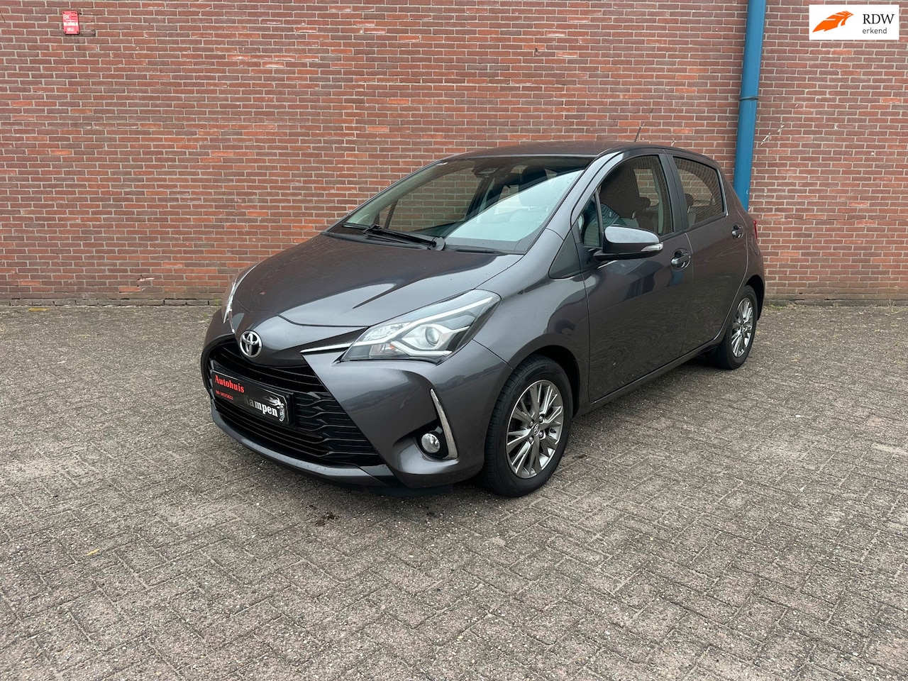 Toyota Yaris - 1.5 VVT-i Design Sport 1.5 VVT-i Design Sport - AutoWereld.nl