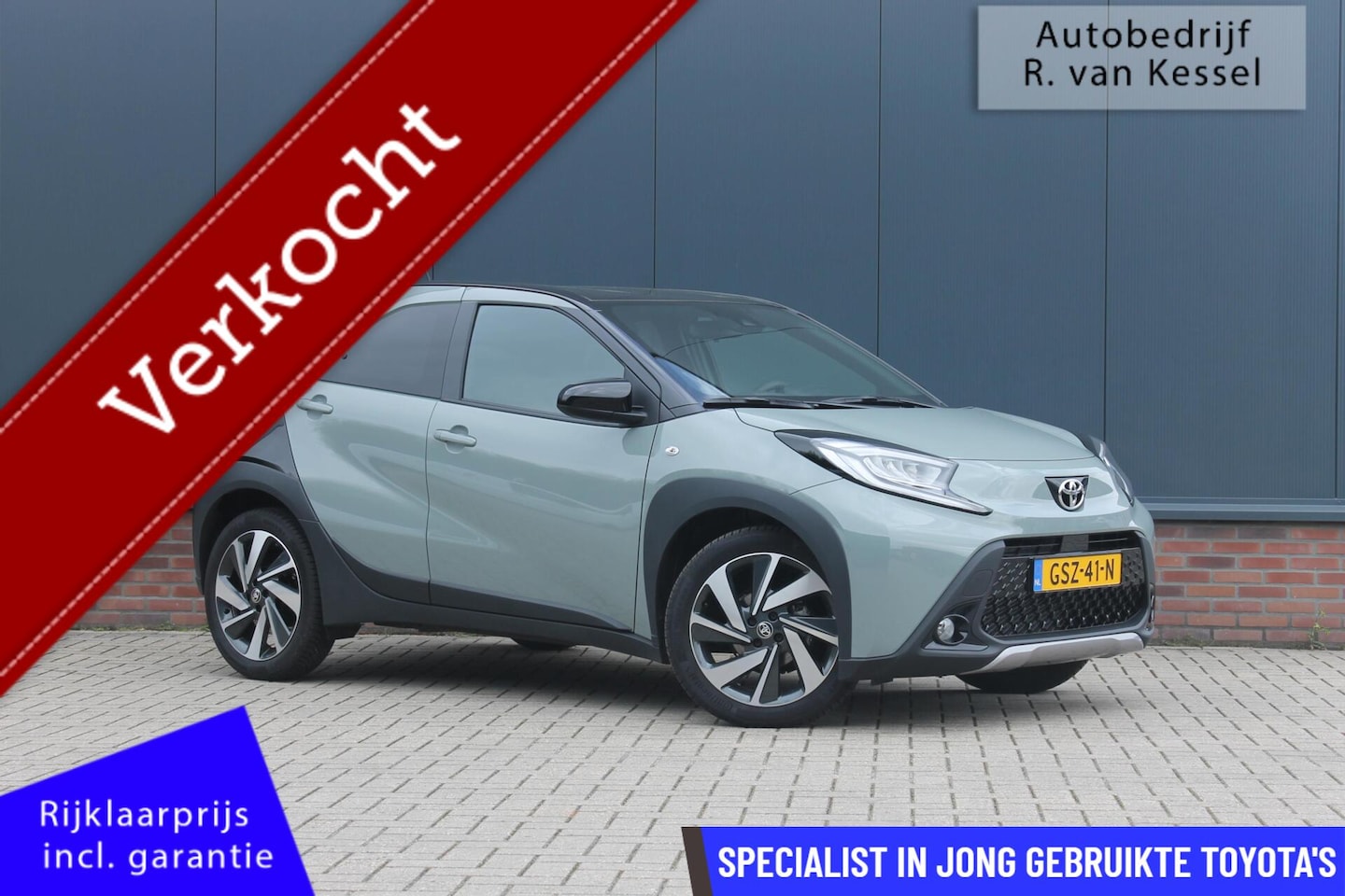 Toyota Aygo X - 1.0 VVT-i S-CVT Envy I Luxe! I PDC I Allseason banden I NL-auto - AutoWereld.nl