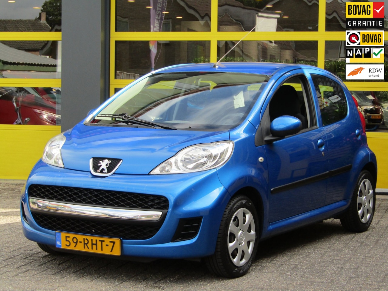 Peugeot 107 - 1.0-12V XS 1.0-12V XS - AutoWereld.nl