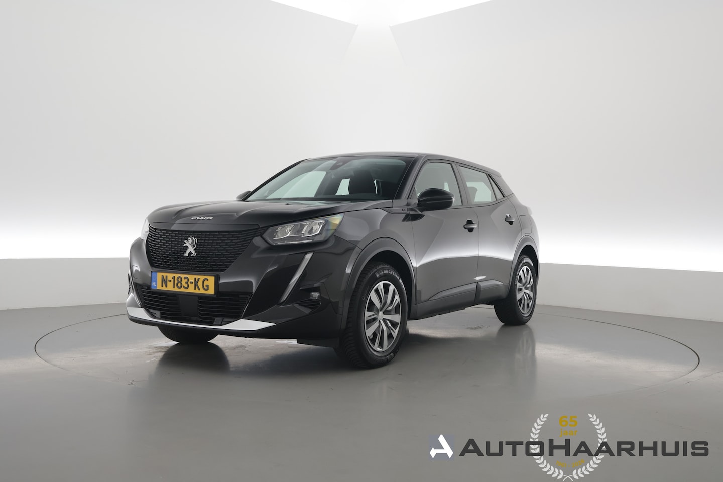 Peugeot e-2008 - EV Blue Lease Active 50 kWh | Rijklaar! | Orig. NL | Cruise | Climate | NAV+App.Connect | - AutoWereld.nl