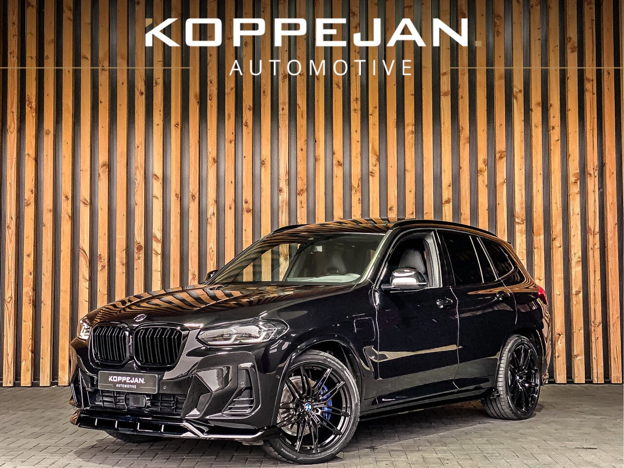 BMW X3 - xDrive30e 292PK High Executive M-Sport | M-SPORT KUIPSTOELEN | HEAD-UP | PANO | HARMAN KAR - AutoWereld.nl
