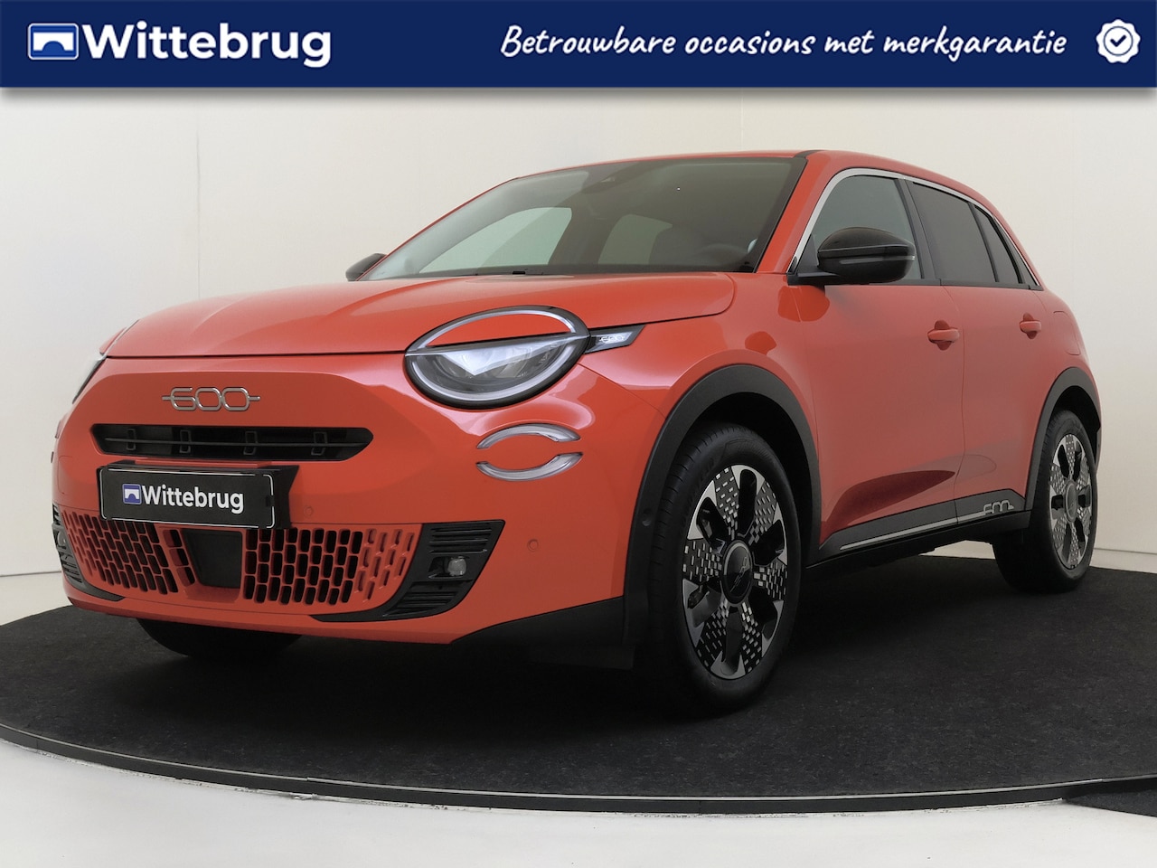 Fiat 600e - La Prima 54 kWh p4 - AutoWereld.nl