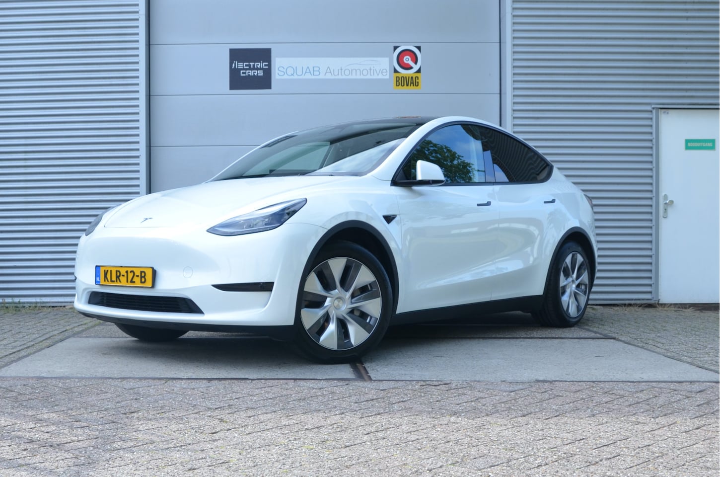 Tesla Model Y - RWD 58 kWh AutoPilot3.0 Ryzen - AutoWereld.nl