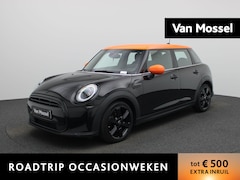 MINI 5-Deurs - 1.5 Cooper Classic Automaat | Apple/Android Play | Camera | Navi | Sport Stuur/Stoelen | L