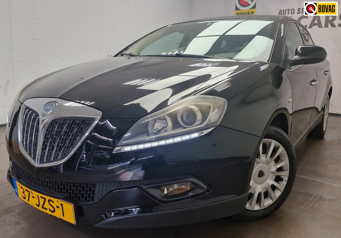 Lancia Delta - 1.4-16V Argento AIRCO ! NIEUWE BANDEN ! CRUISE CONTROL ! - AutoWereld.nl