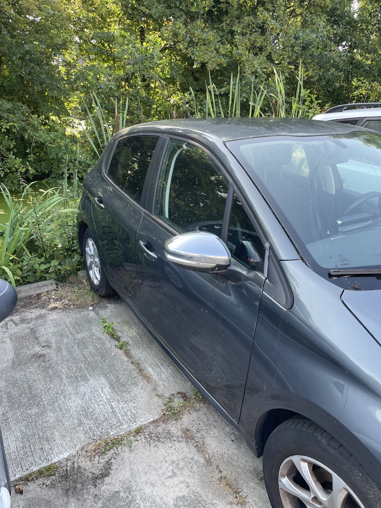 Peugeot 208 - 1.2 PureTech Allure -