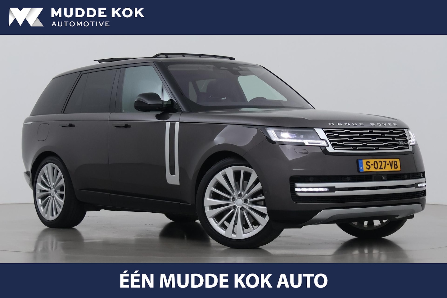 Land Rover Range Rover - 3.0 D350 First Edition MHEV | ACC | Rear Seat Entertainment | Luchtvering | 23 Inch | 360° - AutoWereld.nl
