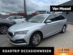 Skoda Octavia Combi - 1.0 TSI Business Edition | Apple Carplay / Android Auto | Privacy Glass | Lichtmetalen Vel