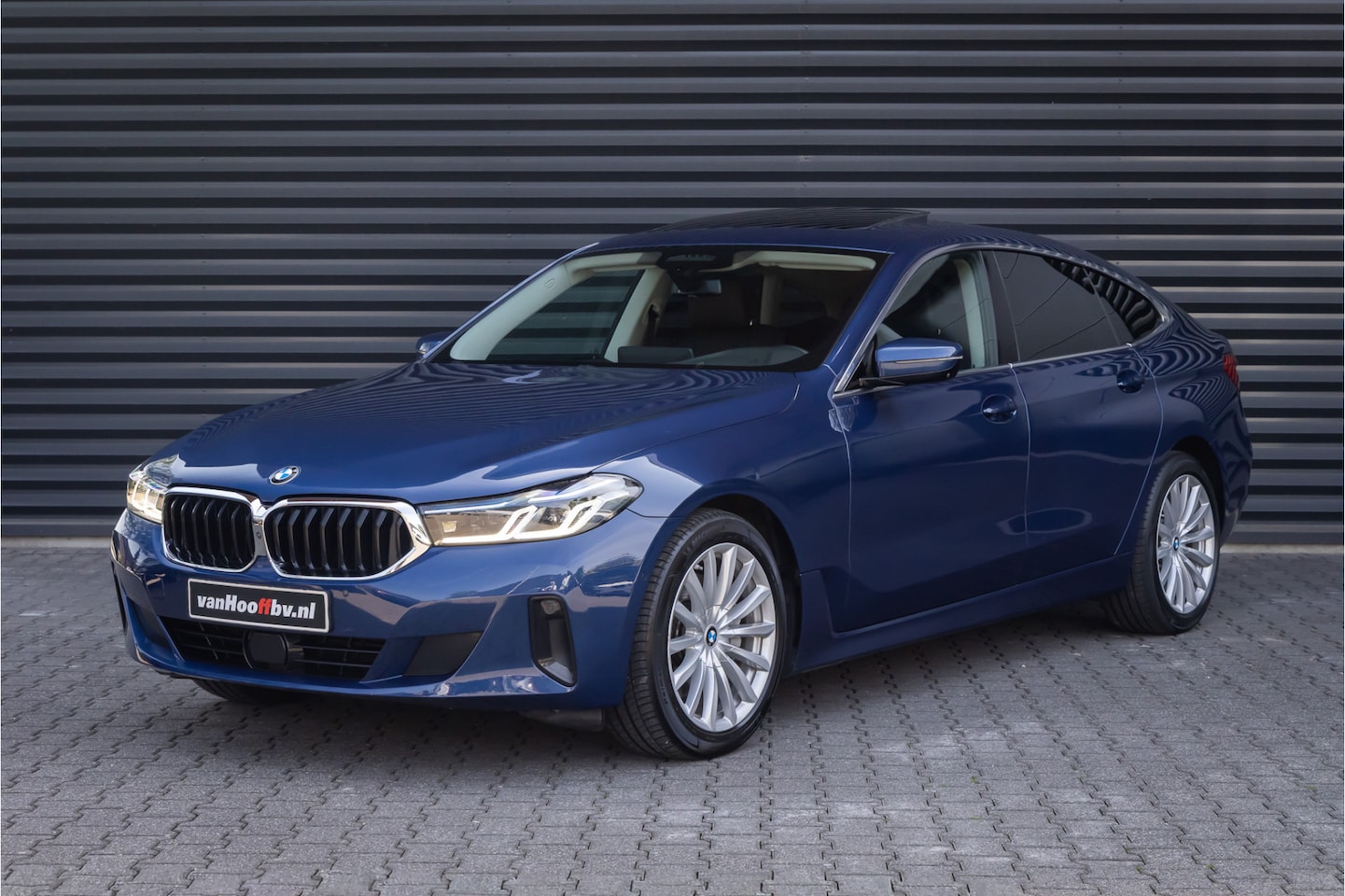 BMW 6-serie Gran Turismo - GT 630i Laserlicht - Trekhaak - Pano - AutoWereld.nl