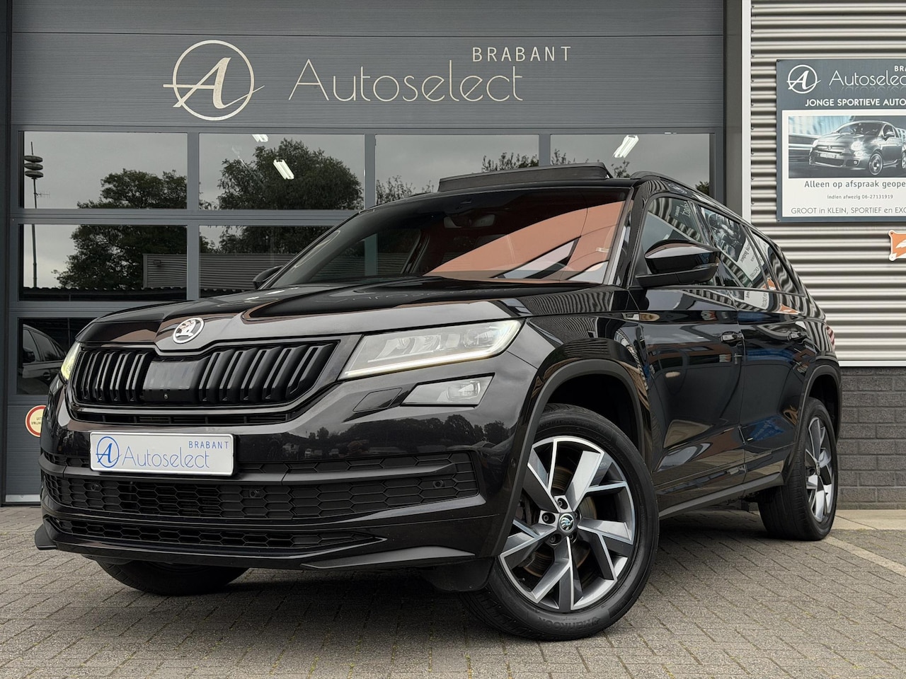 Skoda Kodiaq - 2.0 TSI 4x4 Sportline Pano | Trekhaak | BTW - AutoWereld.nl