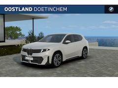 BMW iX3 - 40 eDrive M Sport / Panoramadak / Head-Up / Stoelverwarming / Parking Assistant Plus
