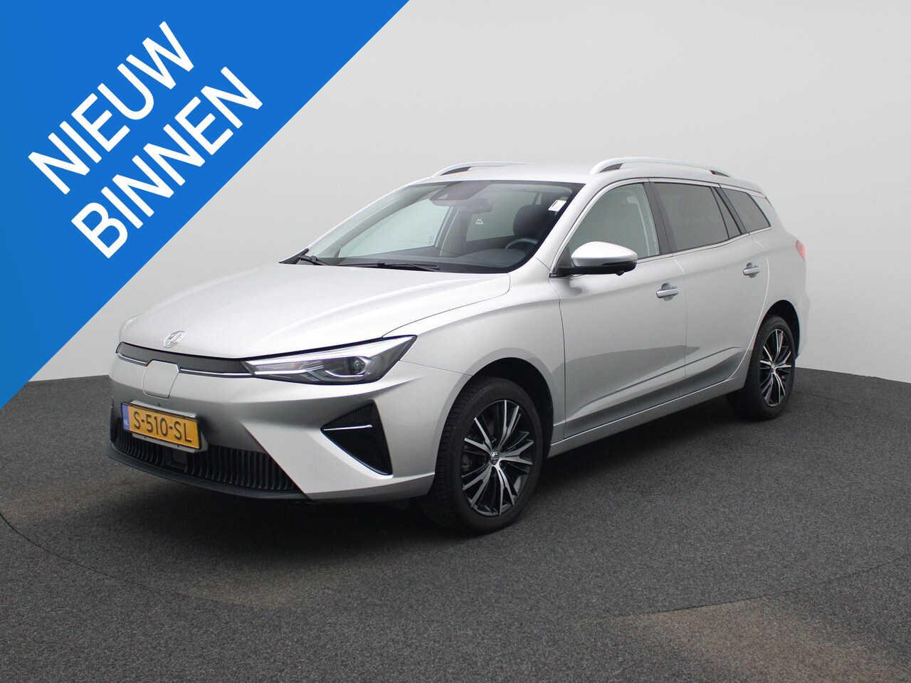 MG MG5 - Long Range Luxury 61 kWh | Navi | Leder | CarPlay | Led Koplampen | Stoelverwarming | 360 - AutoWereld.nl