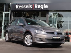 Volkswagen Golf - 1.4 TSI CUP Edition | Pano | Elec.trekhaak | Xenon | Navi