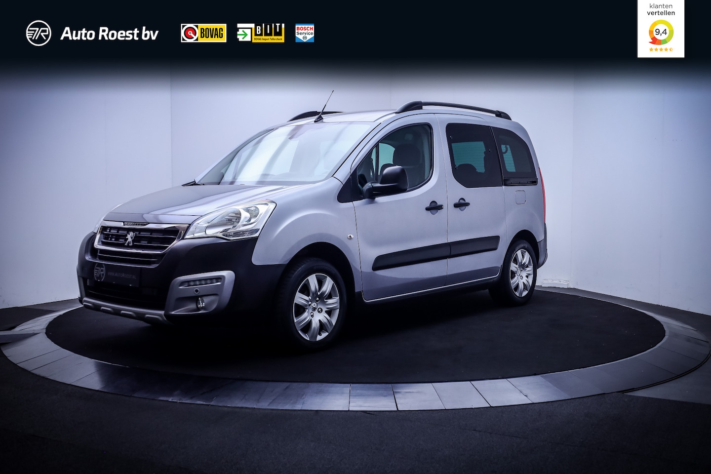 Peugeot Partner Tepee - 1.2T 5Pers OUTDOOR CARPLAY | NAVI | CLIMA | CRUISE | BLUETOOTH | PDC V+A - AutoWereld.nl