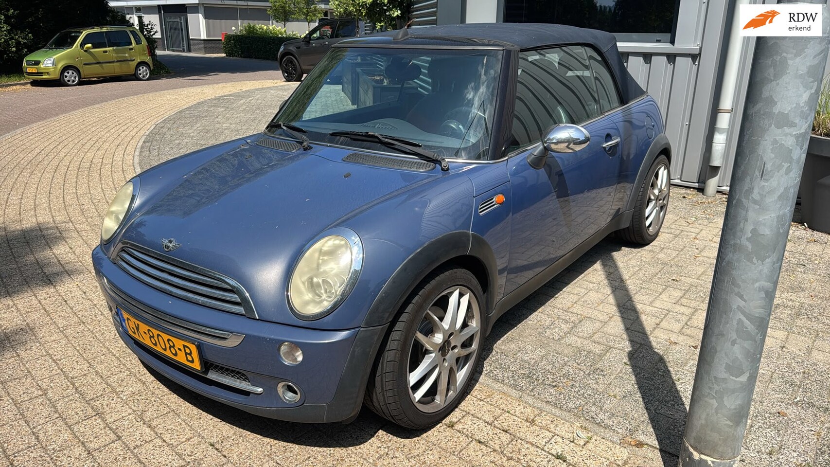 MINI Cabrio - 1.6 Cooper (nieuwe banden/remmen) - AutoWereld.nl