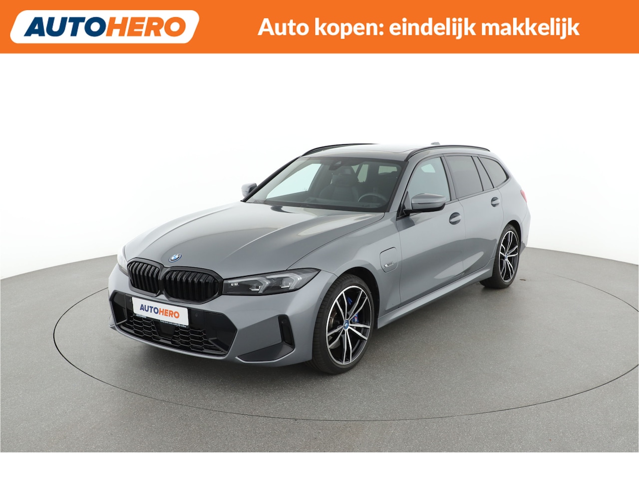 BMW 3-serie Touring - 330e xDrive |XV48814| - AutoWereld.nl