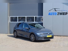 Volkswagen Golf - 1.0 TSI Life Business Sensoren/Clima/Acc