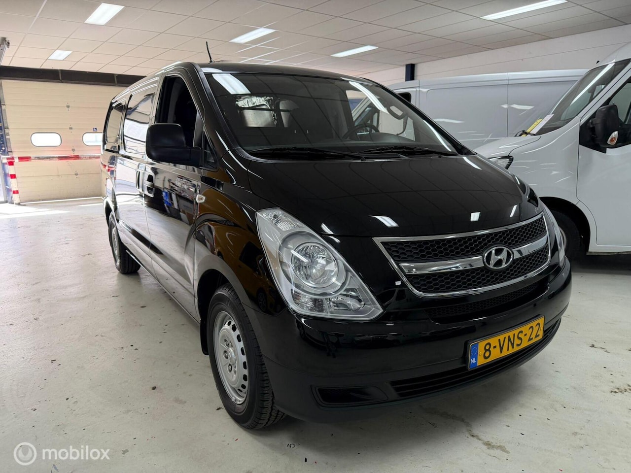 Hyundai H 300 - bestel 2.5 CRDi Active - AutoWereld.nl