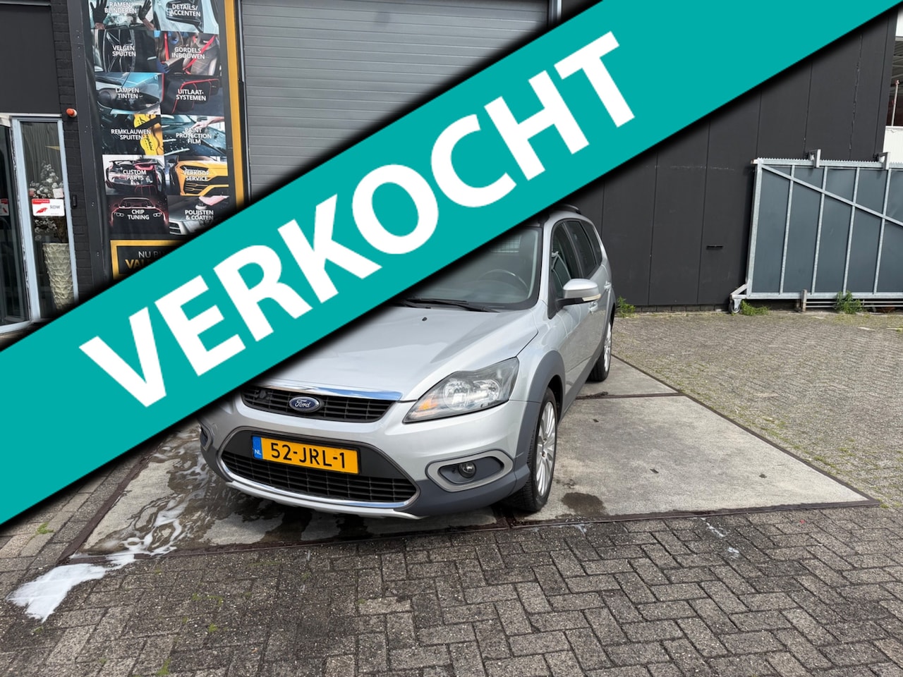 Ford Focus Wagon - 1.8 Titanium X Adventure | APK | Clima | Cruise Control - AutoWereld.nl
