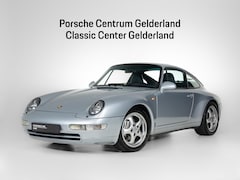 Porsche 911 - 993 Carrera 4 Coupé