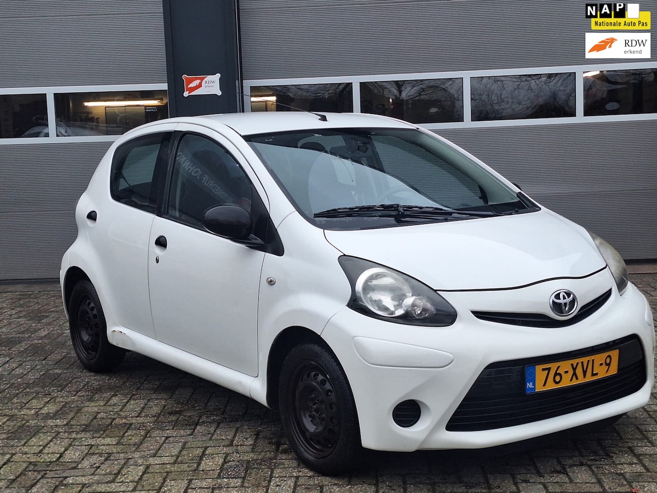 Toyota Aygo - 1.0 VVT-i Comfort 1.0 VVT-i Comfort - AutoWereld.nl