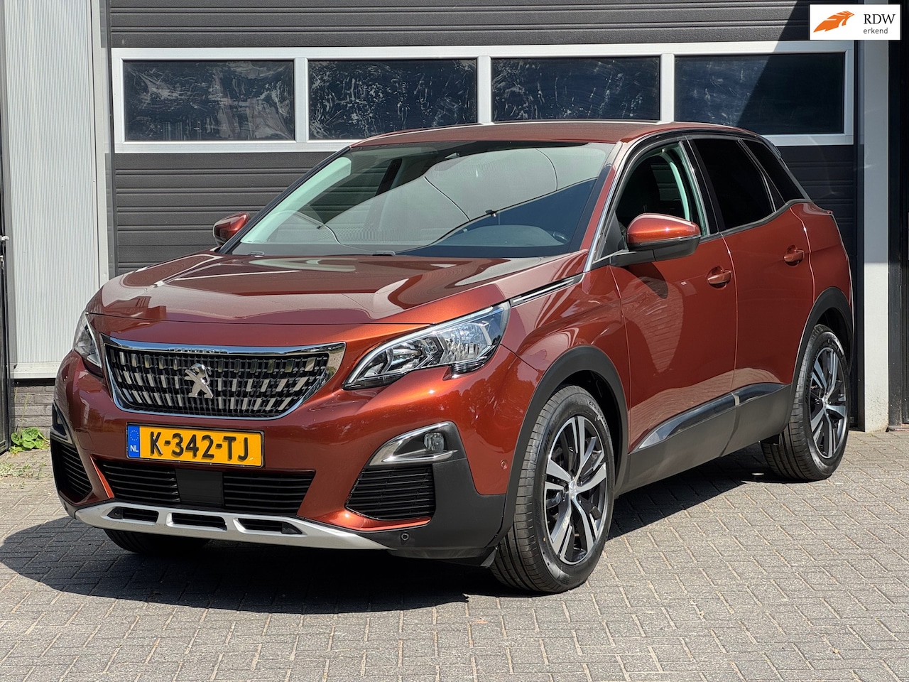 Peugeot 3008 - 1.2 PureTech Navi, Camera, Cruise, Climate Control, - AutoWereld.nl