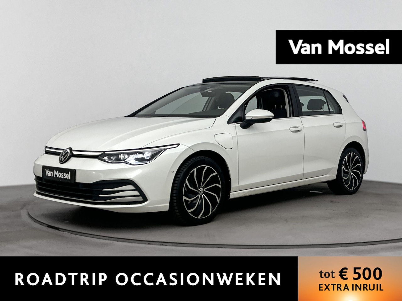 Volkswagen Golf - 1.4 eHybrid Style | PANORAMADAK | TREKHAAK | STOEL-STUUR VERWARMING | CAMERA | ADAPTIEF CR - AutoWereld.nl