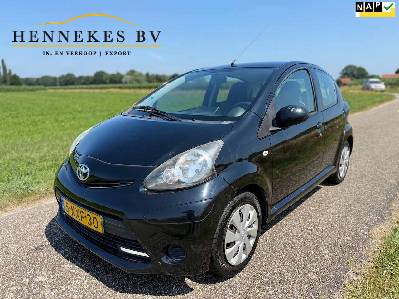 Toyota Aygo - 1.0 VVT-i Aspiration Airco carplay - AutoWereld.nl