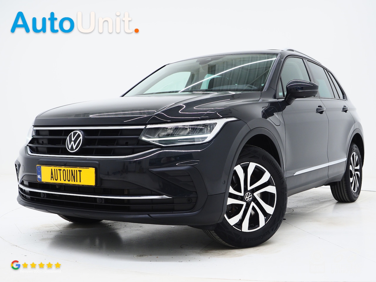Volkswagen Tiguan - 1.4 TSI eHybrid Elegance | Panoramadak | HUD | 360 | Sfeerlicht | Virtual | Adaptive Cruis - AutoWereld.nl