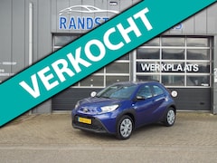 Toyota Aygo X - 1.0 VVT-i S-CVT Play Automaat Airco Elek Pakket 5Deurs 2023bj GARANTIE