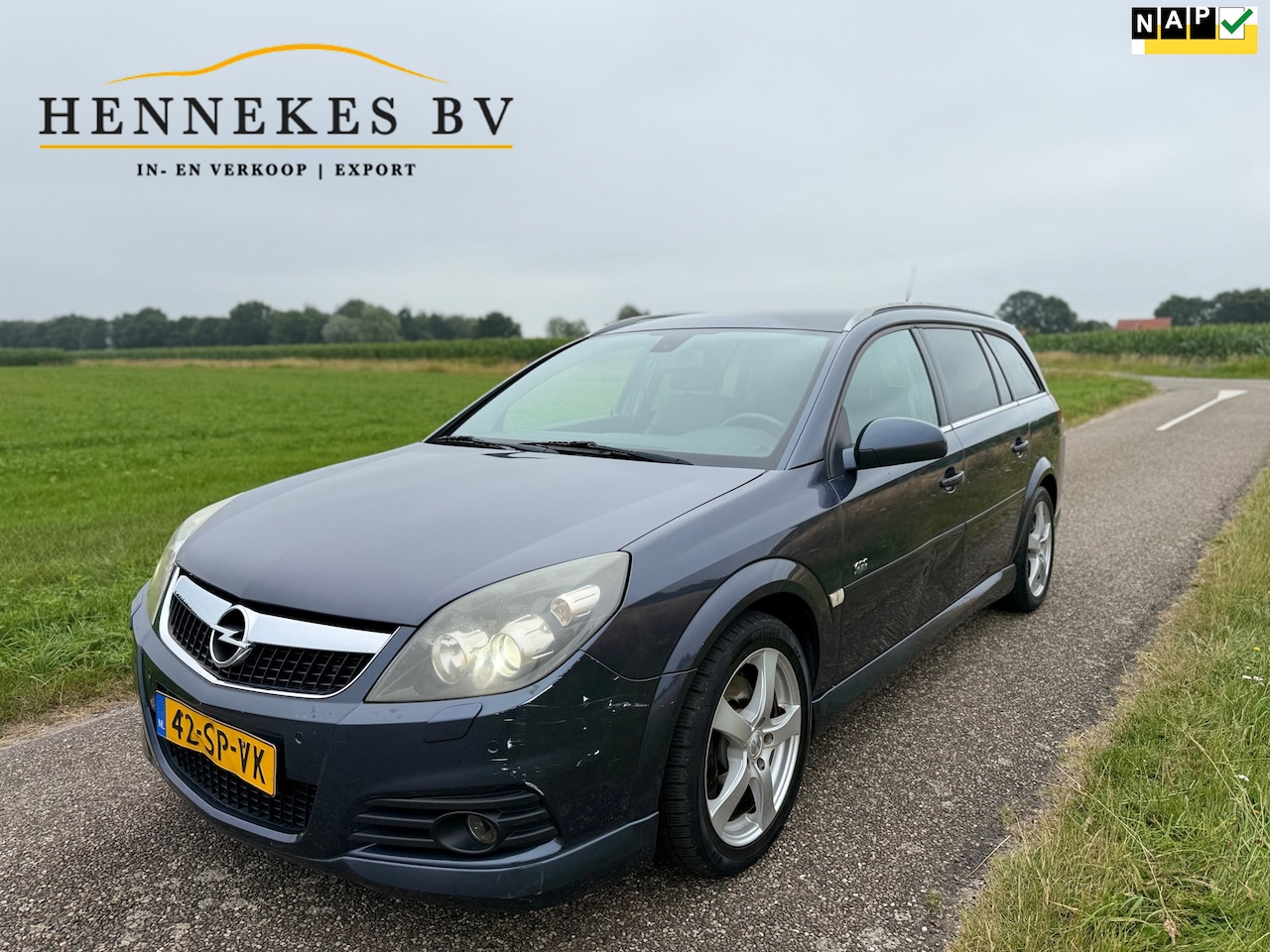 Opel Vectra Wagon - 2.8 V6 Sport automaat - AutoWereld.nl