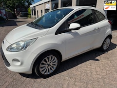 Ford Ka - 1.2 Titanium X start/stop AIRCO ORG 113973 KM NAP O.H BOEKJES 101904 KM NW D.RIEM VERSCHIJ