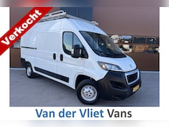 Peugeot Boxer - 2.0 BlueHDI L2H2 Pro 3p Lease €276 p/m, Imperiaal, Inrichting, Airco, Camera, PDC, Cruise