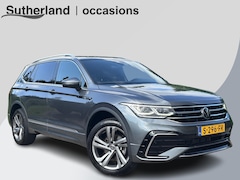 Volkswagen Tiguan Allspace - 1.5 TSI R-Line Business+ 7p. 150 PK | Panorama | 7 zitplaatsen | All-Season | Camera | Ada