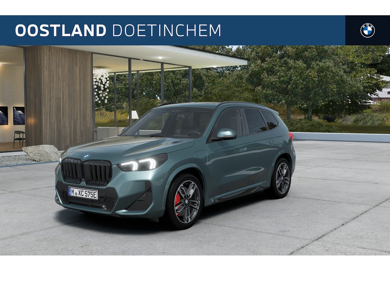 BMW X1 - xDrive25e M Sport Automaat / Trekhaak / Sportstoelen / Adaptieve LED / M Adaptief onderste - AutoWereld.nl