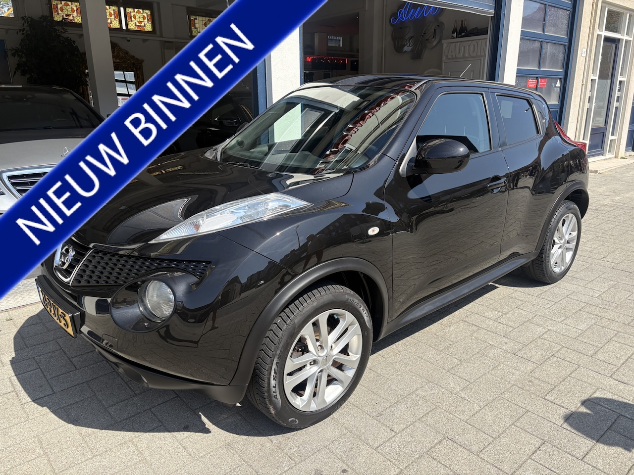 Nissan Juke - 1.6 Acenta CLIMA/CRUISE/NL AUTO/DEALER OND. - AutoWereld.nl