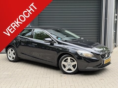 Volvo V40 - 1.6 T4 Momentum