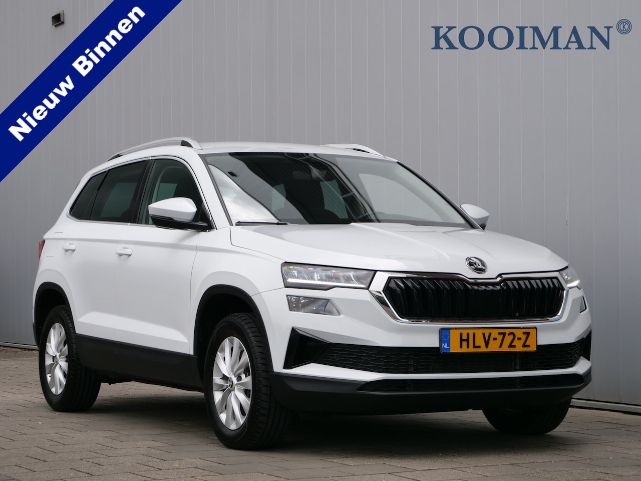 Skoda Karoq - 1.5 TSI ACT Business Edition 150 Pk Automaat Apple Carplay / Camera / Adaptive cruise / LE - AutoWereld.nl