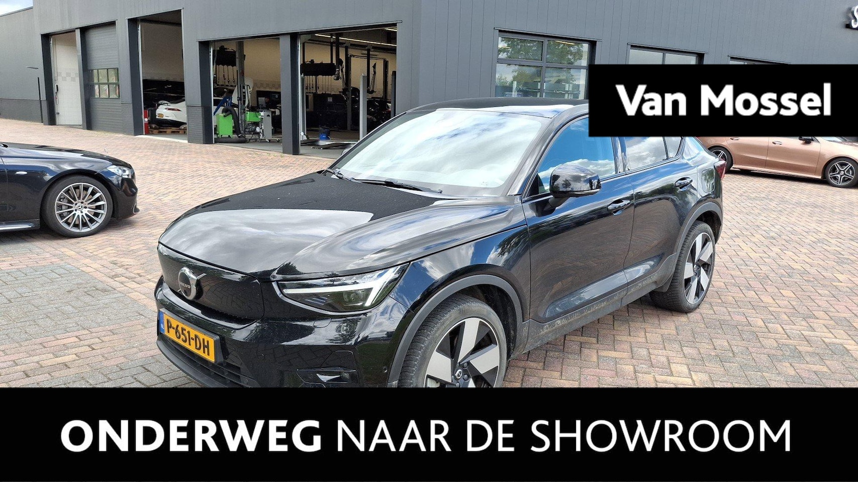 Volvo C40 - Recharge Twin Intro Edition 78 kWh | PANORAMADAK | HARMAN-KARDON | 20 INCH VELGEN | CAMERA - AutoWereld.nl