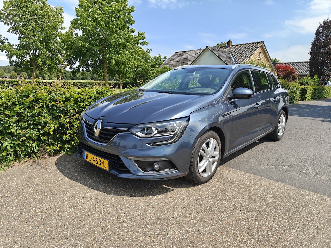 Renault Mégane Estate - 1.5 dCi Eco2 Zen CLIMA/NAVI BJ 2017 - AutoWereld.nl