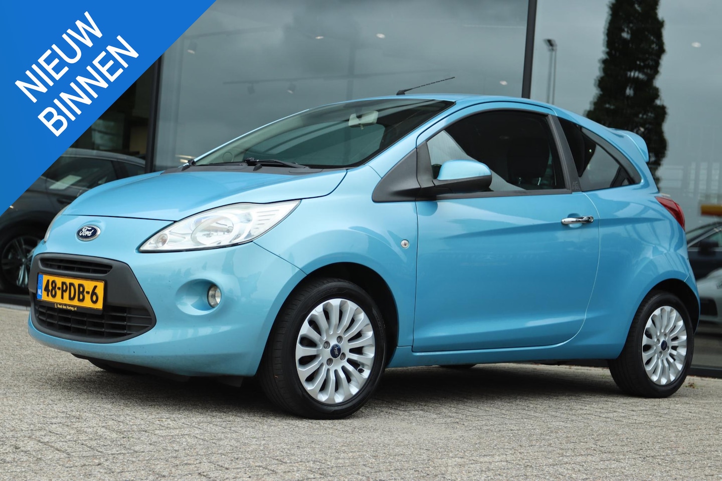 Ford Ka - 1.2 TITANIUM X START/STOP | WINTERPACK | LMV | AIRCO | STOELVERW. - AutoWereld.nl