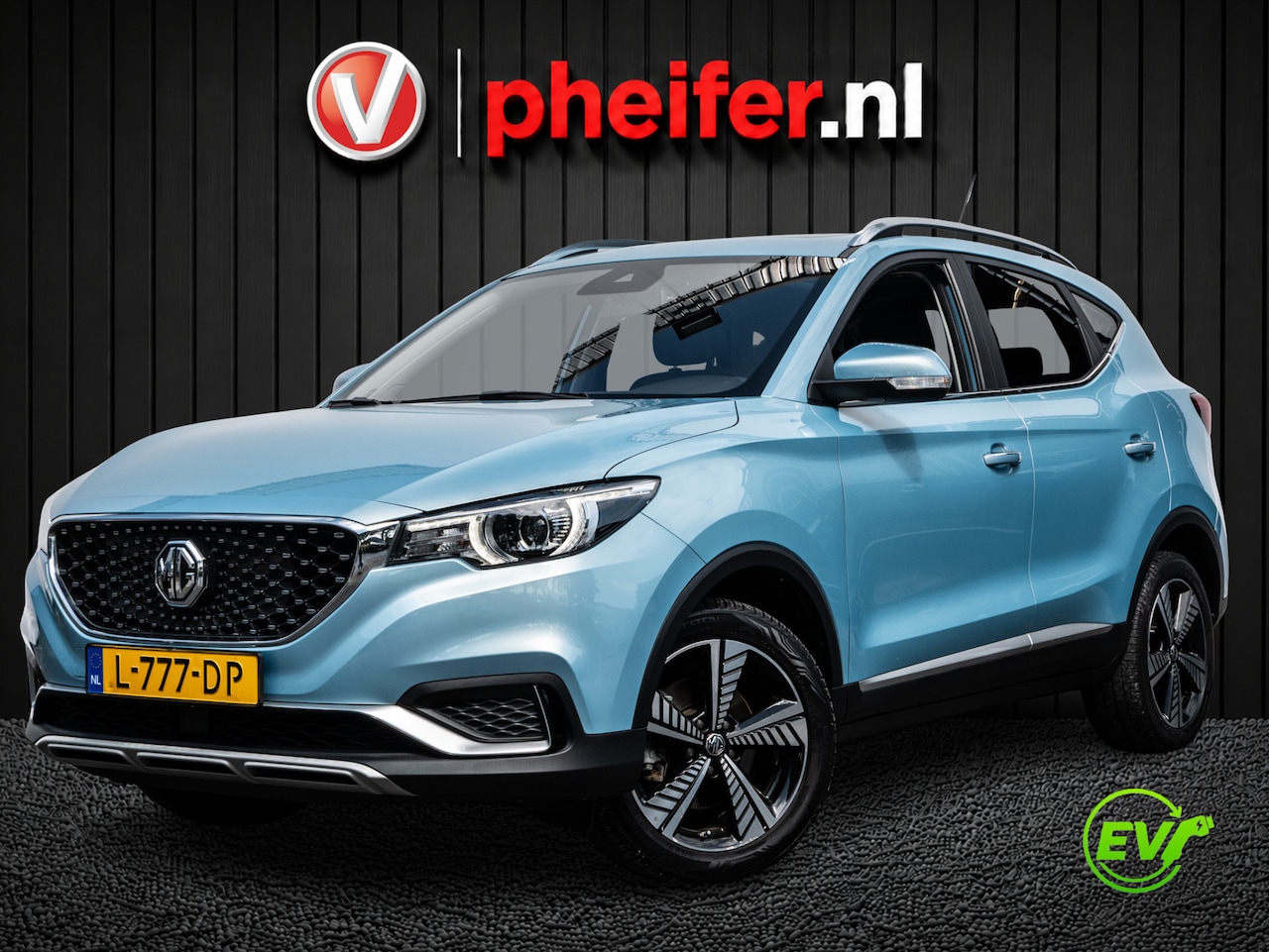 MG ZS - Luxury 45 kWh Panoramadak/ Camera/ Blindspot/ Leer/ Stoelverwarming/ Carplay/ Navigatie - AutoWereld.nl